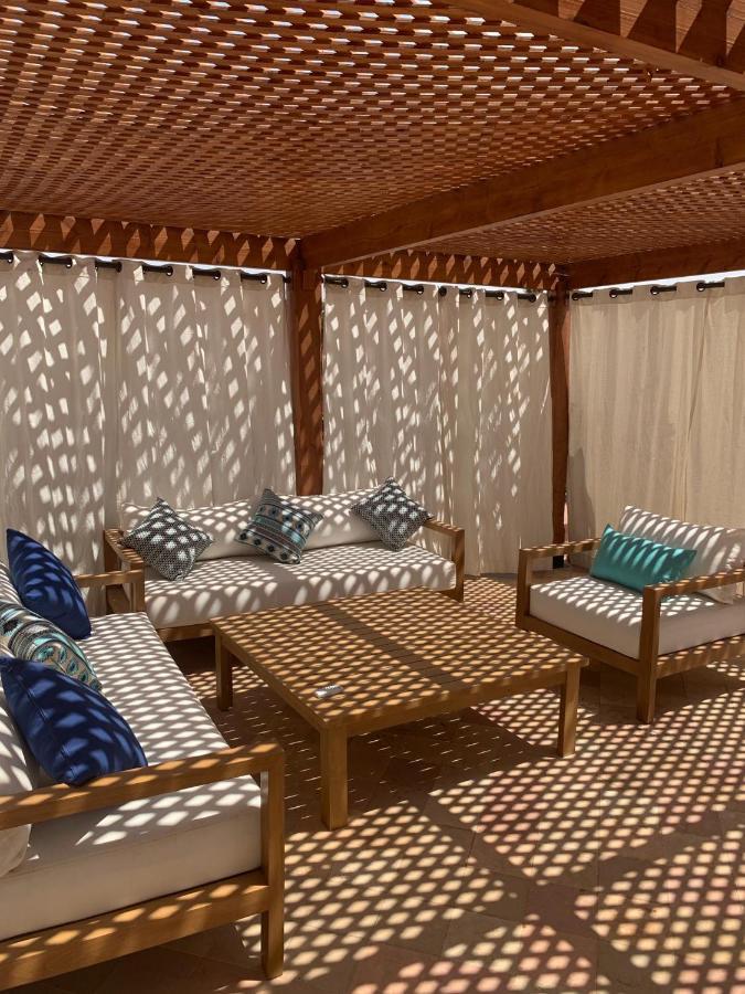 Villa Scil De Luxe, Piscine Chauffee, 3 Suites, Hamam, Jacuzzi Exterieur, Salle De Sport, Service Baby Sitter, Option Gouvernante, Vue Sur L'Atlas, Parkings Prive, Pas De Vis A Vis ! Marrakesh