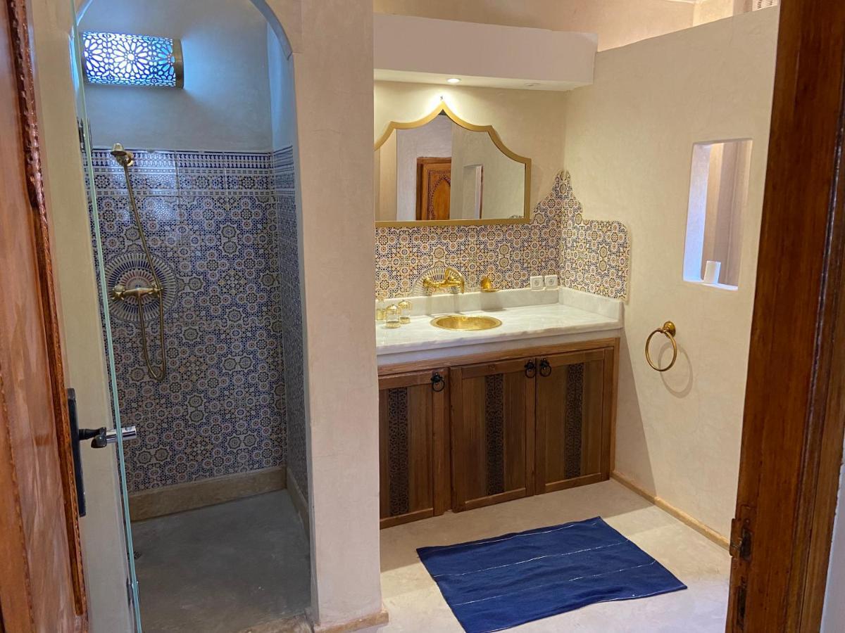 Villa Scil De Luxe, Piscine Chauffee, 3 Suites, Hamam, Jacuzzi Exterieur, Salle De Sport, Service Baby Sitter, Option Gouvernante, Vue Sur L'Atlas, Parkings Prive, Pas De Vis A Vis !