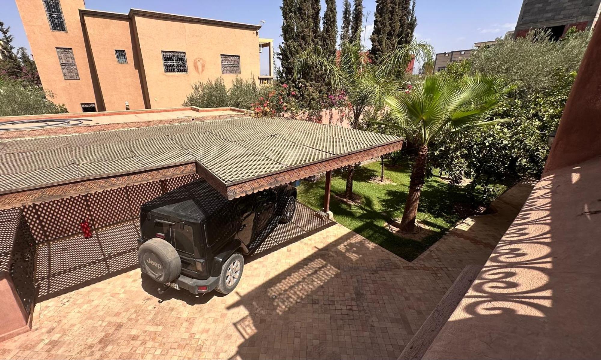 Villa Villa Scil De Luxe, Piscine Chauffee, 3 Suites, Hamam, Jacuzzi Exterieur, Salle De Sport, Service Baby Sitter, Option Gouvernante, Vue Sur L'Atlas, Parkings Prive, Pas De Vis A Vis ! *